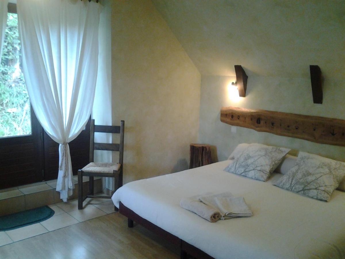 Bed and Breakfast Le Martinou Le Cayrol Экстерьер фото